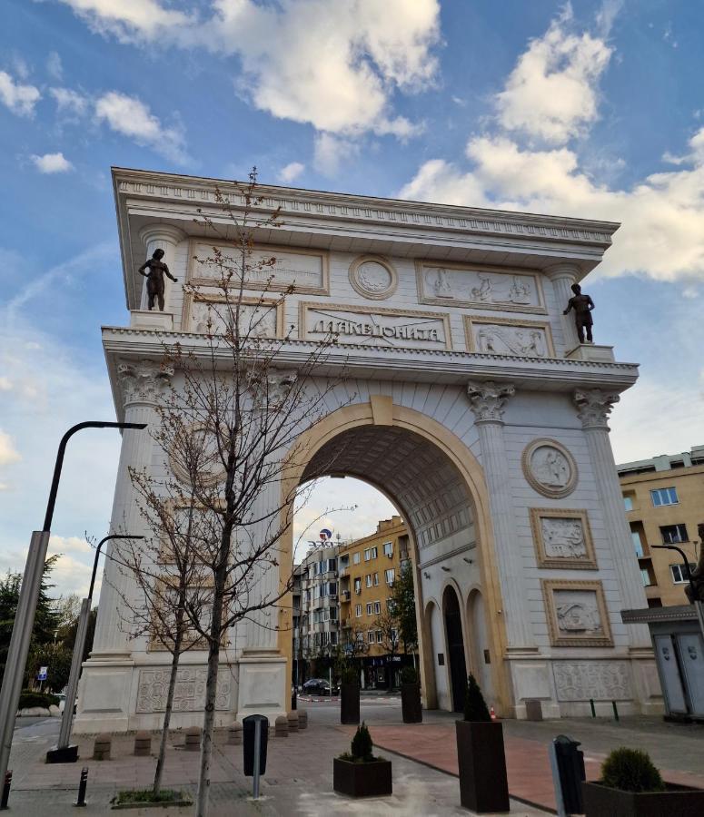 Hotel Macedonia Square Skopje Eksteriør billede