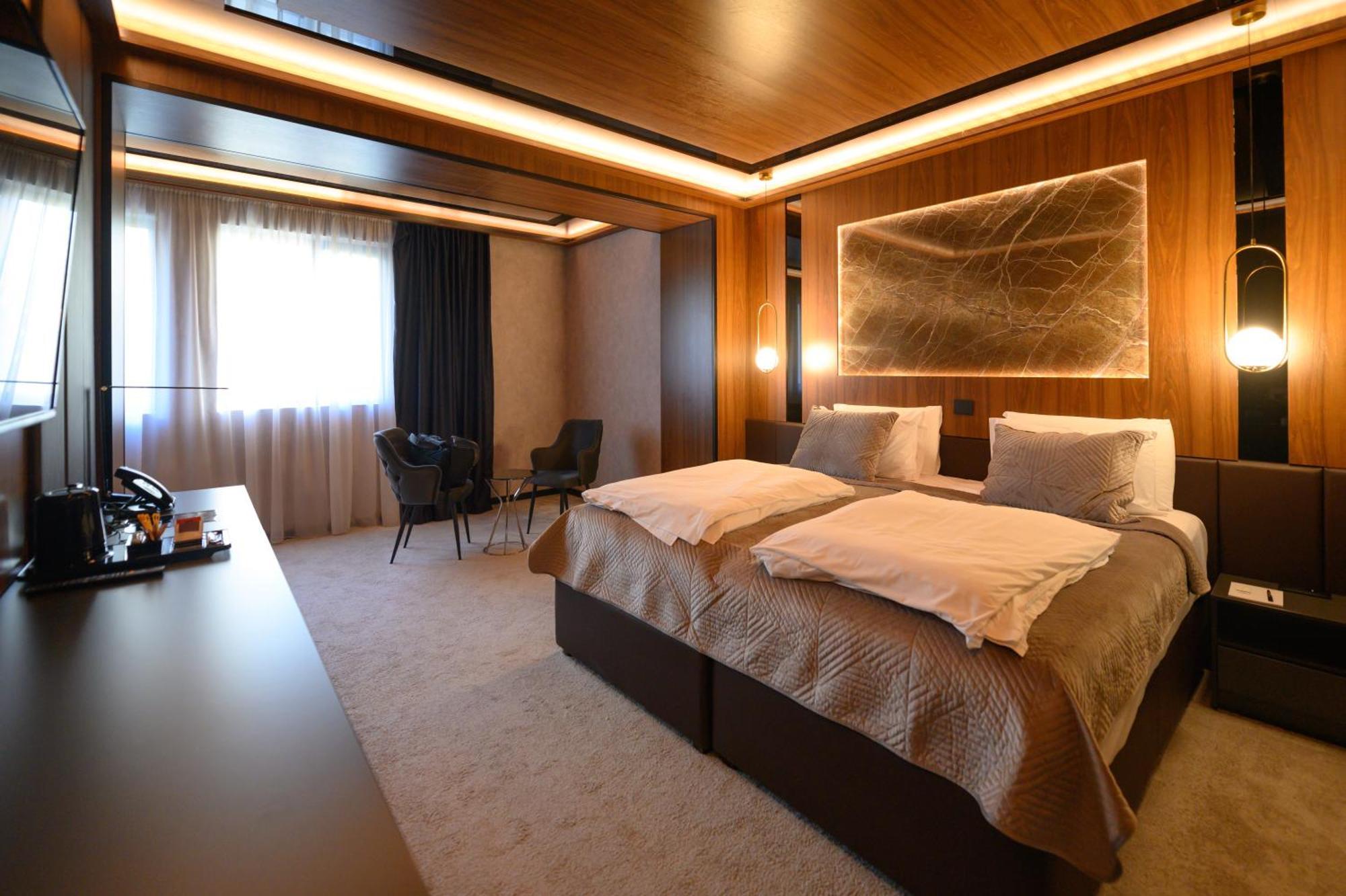 Hotel Macedonia Square Skopje Eksteriør billede